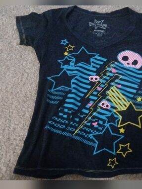 Skelanimals Tshirt  Size Medium